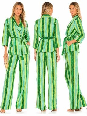 Zara Striped Linen Blend Two-Piece Set
Top: Medium | Pants: Small